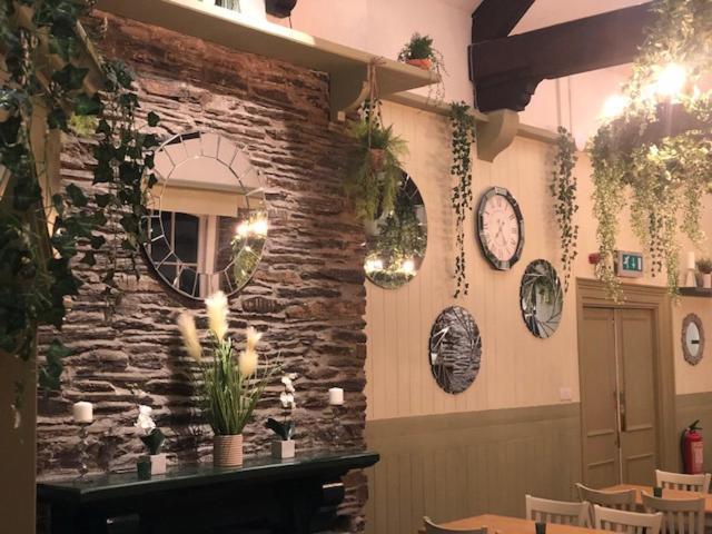 The Swan Hotel Wadebridge Bagian luar foto