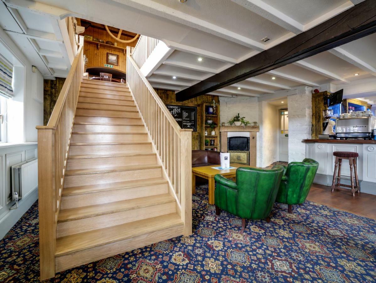 The Swan Hotel Wadebridge Bagian luar foto