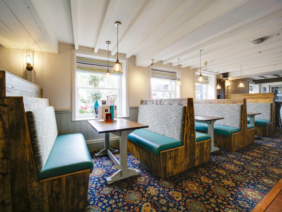 The Swan Hotel Wadebridge Bagian luar foto